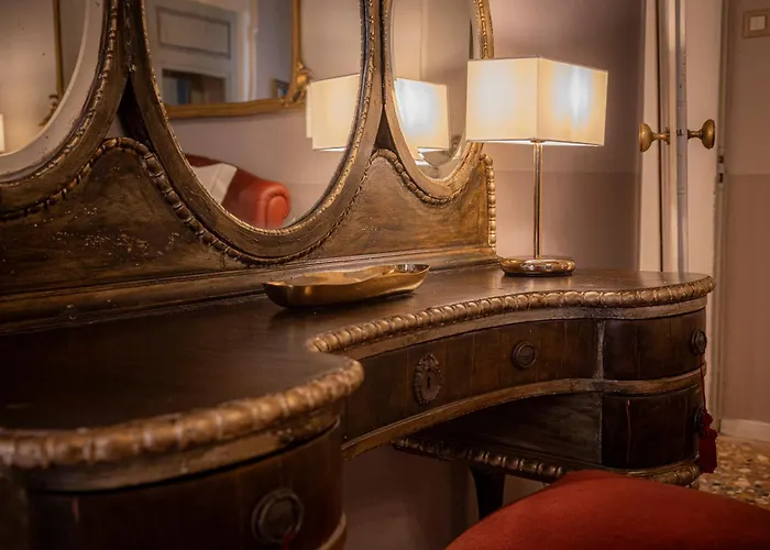Corte Realdi - Palazzo Camozzini Hotel *