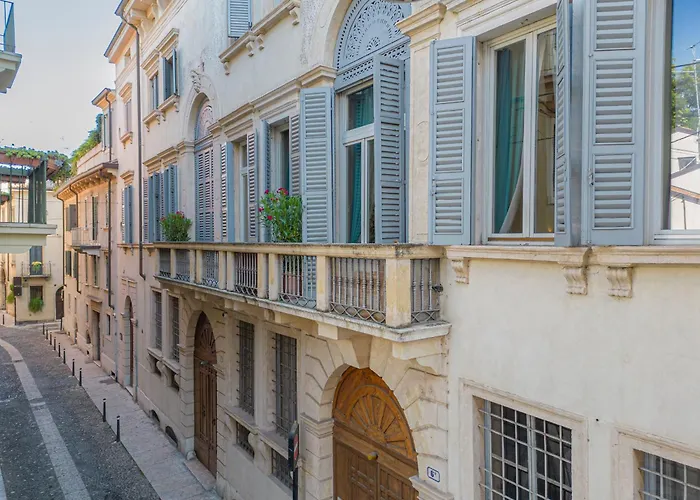 Hotel Corte Realdi - Palazzo Camozzini