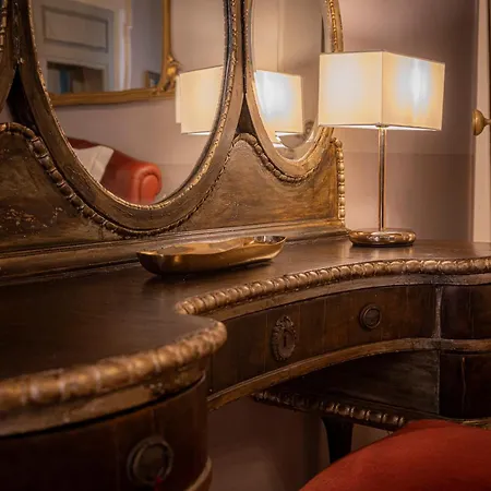 Corte Realdi - Palazzo Camozzini Hotel *