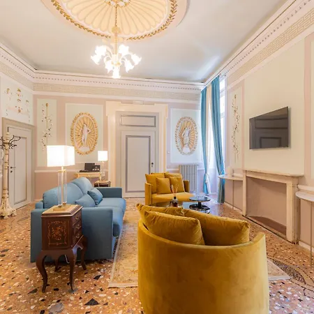 Corte Realdi - Palazzo Camozzini Verona